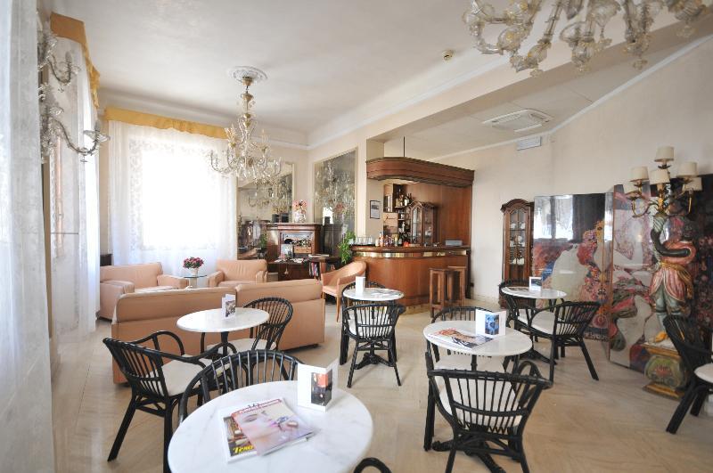 C-Hotels De Rose Palace Florence Luaran gambar